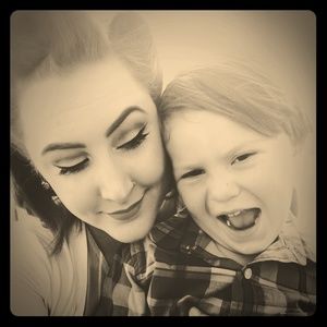 Meet your Posher, Carly